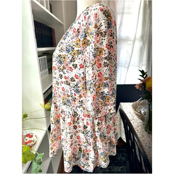 Loft Floral Tiered Top - Picture 8 of 12